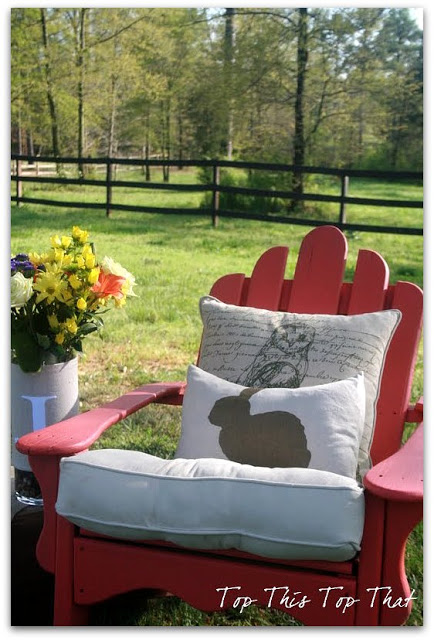 Easy Chair Makeover using Paint and a Stencil
