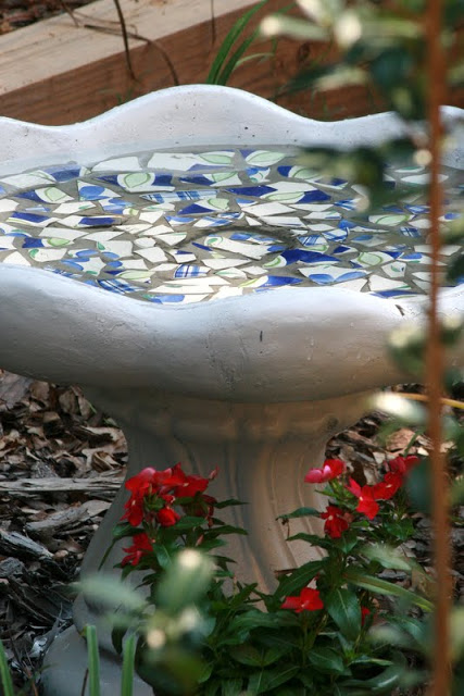 Birdbath Makeover Tutorial