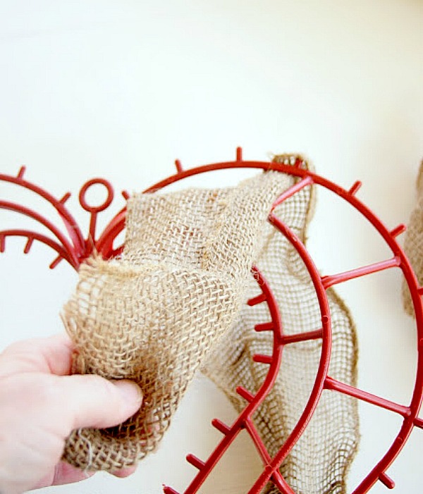 The Easiest Burlap Heart Tutorial