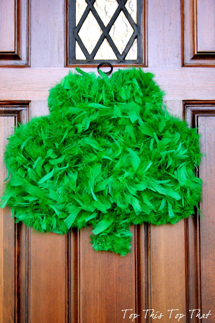 Easy Shamrock Wreath made with feathers 