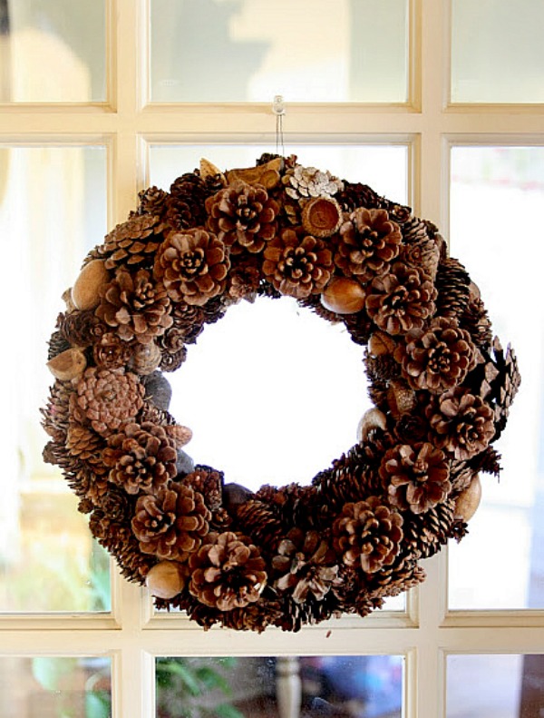6 Festive and Fun Holiday Wreaths