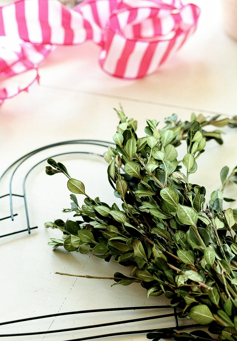 easy boxwood heart wreath