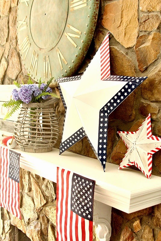 Create a Patriotic Mantel in minutes