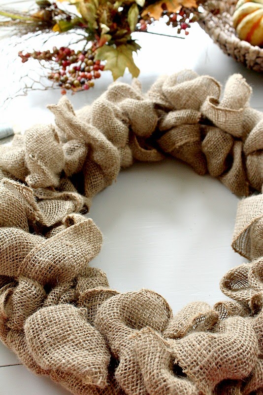 DIY Fall Burlap Wreath in 4 easy steps