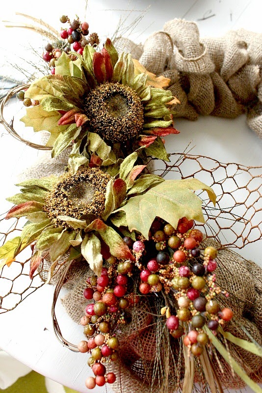 DIY Fall Burlap Wreath in 4 easy steps