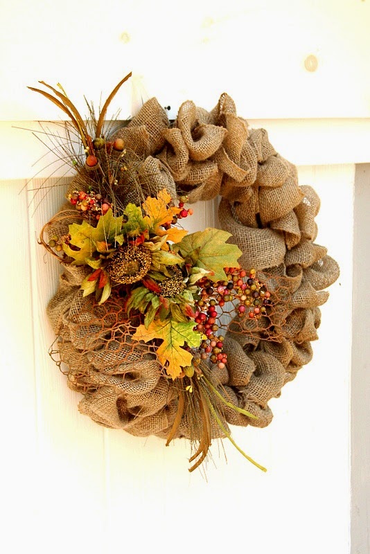 DIY Fall Burlap Wreath in 4 easy steps