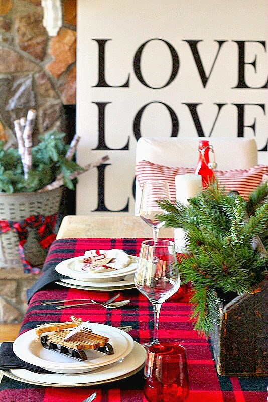 Rustic Holiday Table Idea