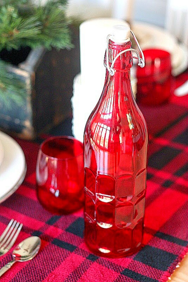 Rustic Holiday Table Idea