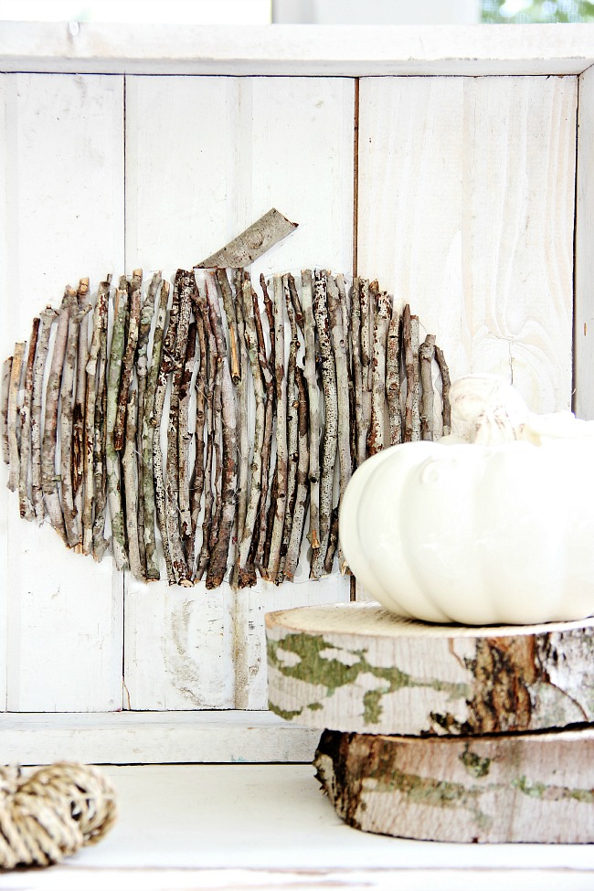 wood-stick-pumpkin-diy-thistlewood