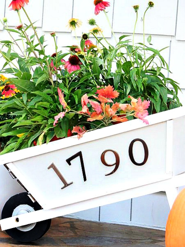 How to create a multipurpose Rustic Wheelbarrow