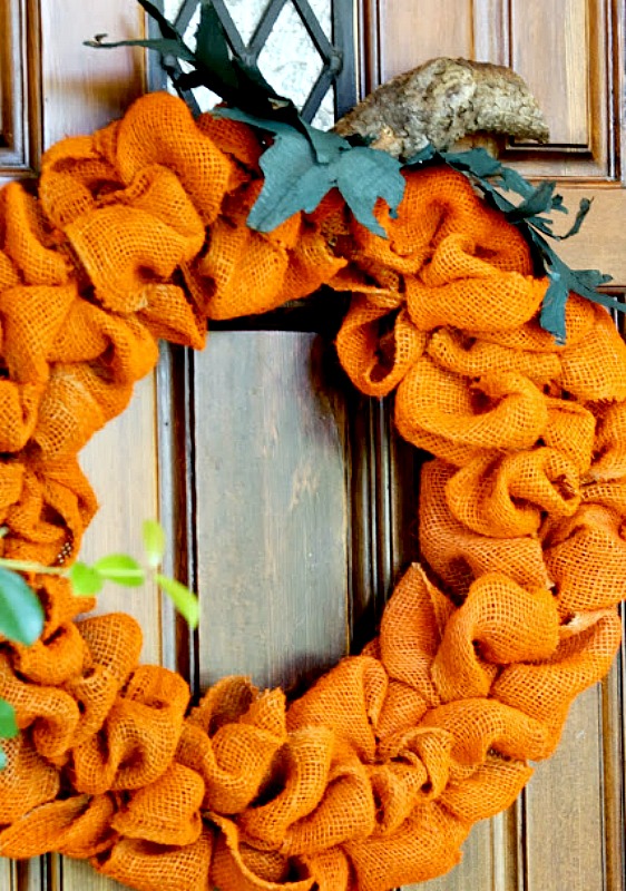 7 Super Cute Halloween Wreaths