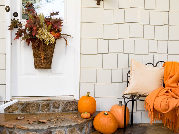 Simple Fall Ideas For Your Entry