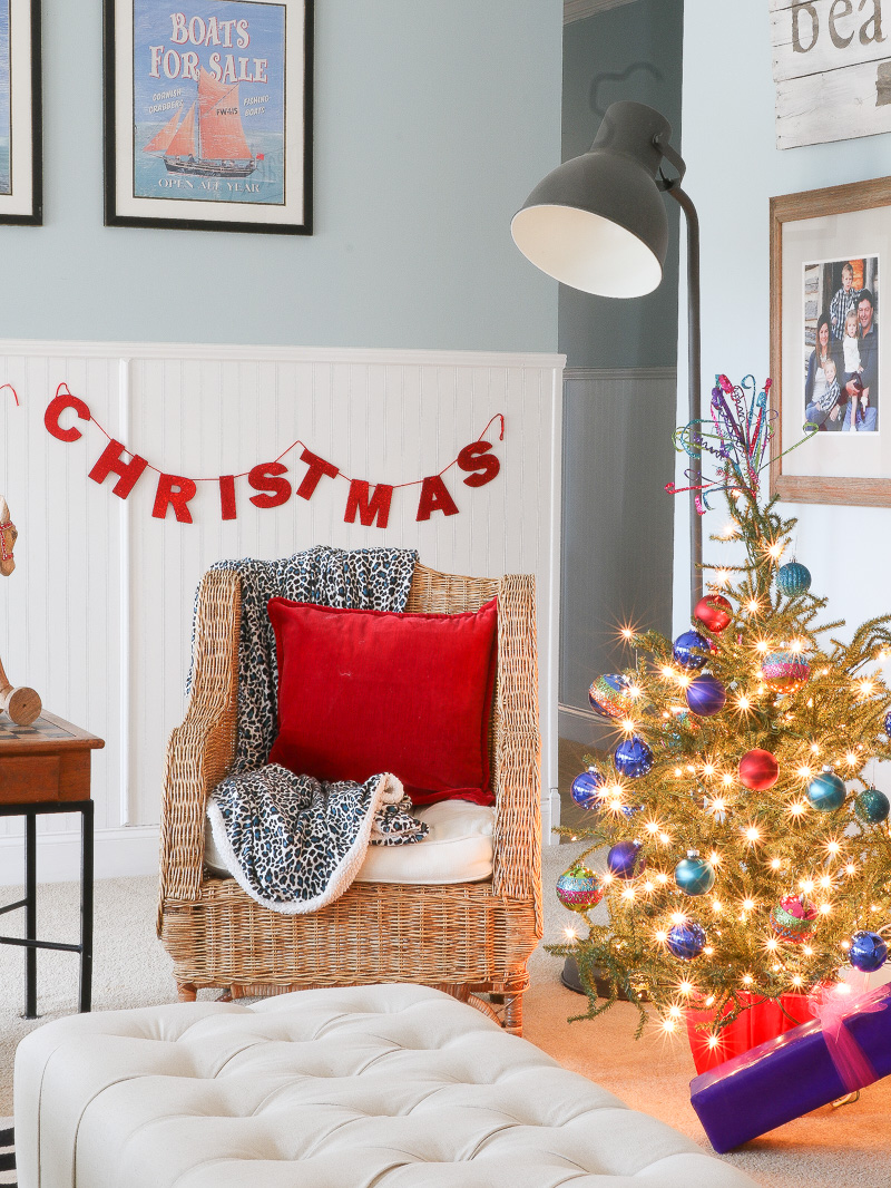 Christmas Den at Duke Manor Farm