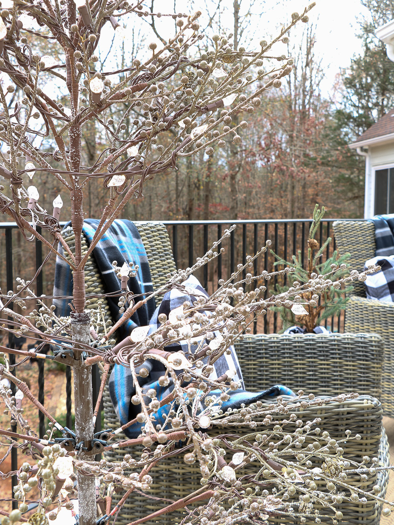 Holiday Decor Inspiration for your patio