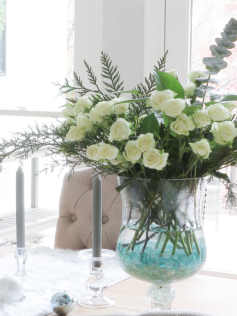 Holiday Centerpiece using miniature roses