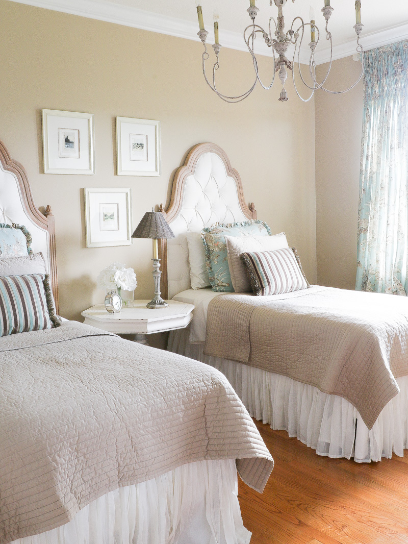 3 Style Ideas for a French Country Bedroom