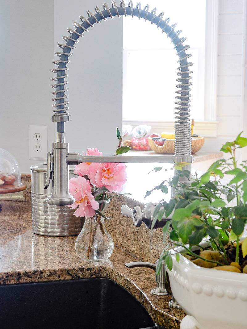 What you need to know about a Kohler pull down faucet