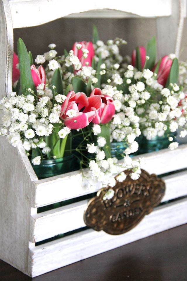 4 simple and easy tips to create a beautiful Spring arrangement