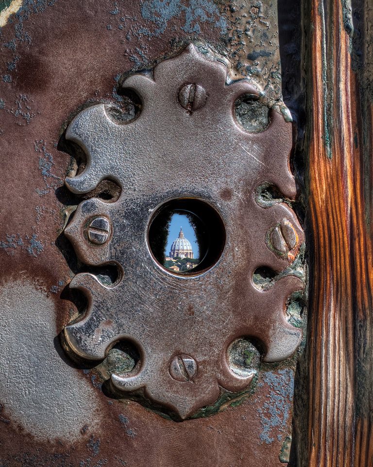 Beautiful Doors of Rome