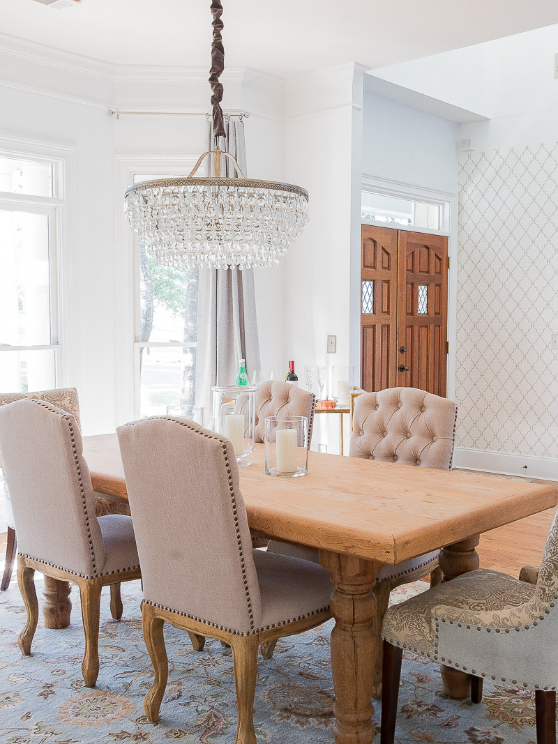 Minimal Fall Decorating in the Dining Room