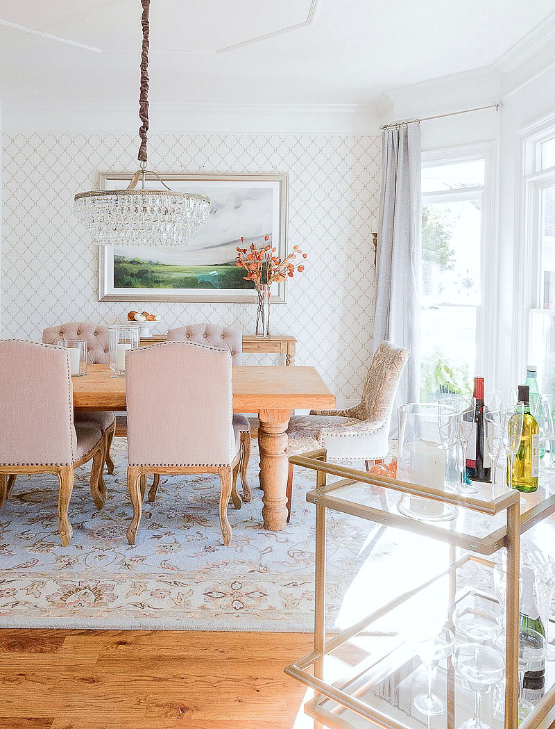 Minimal Fall Decorating in the Dining Room