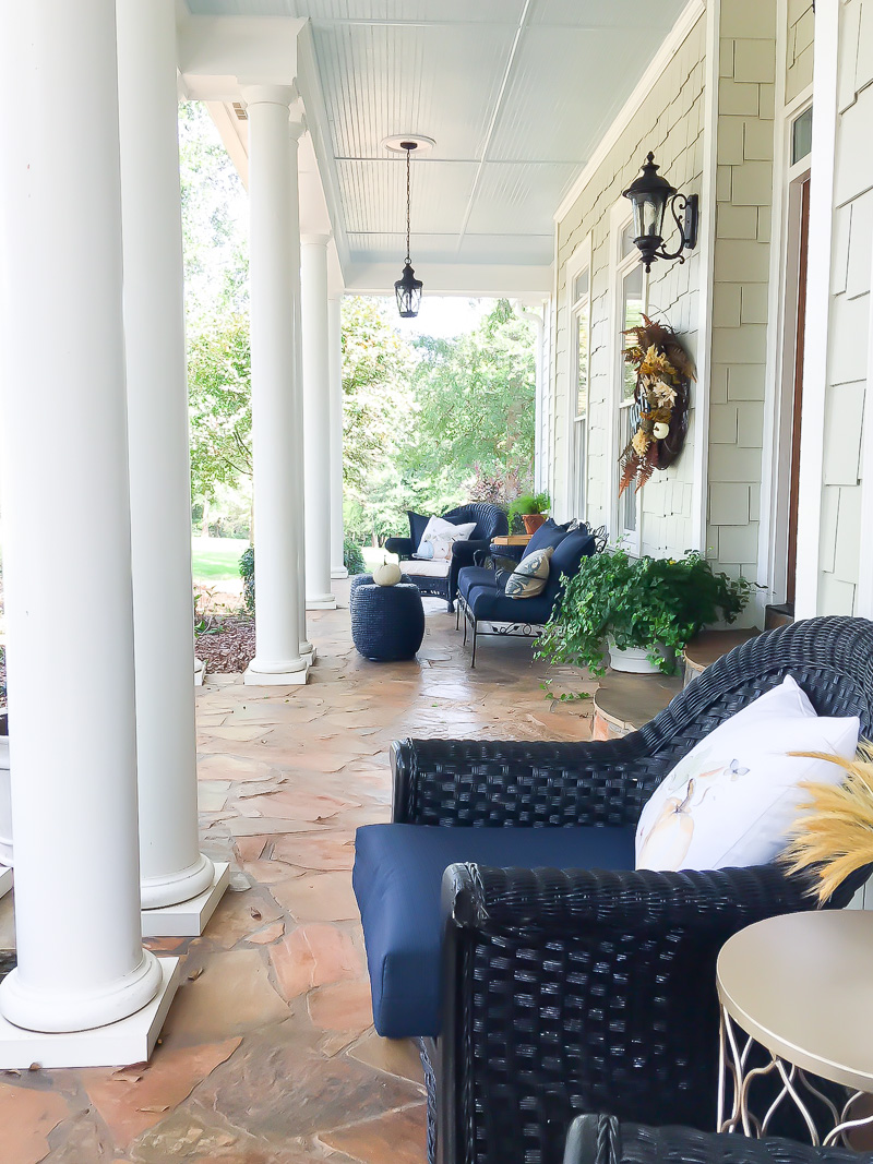 How to style your fall porch to match your wreath