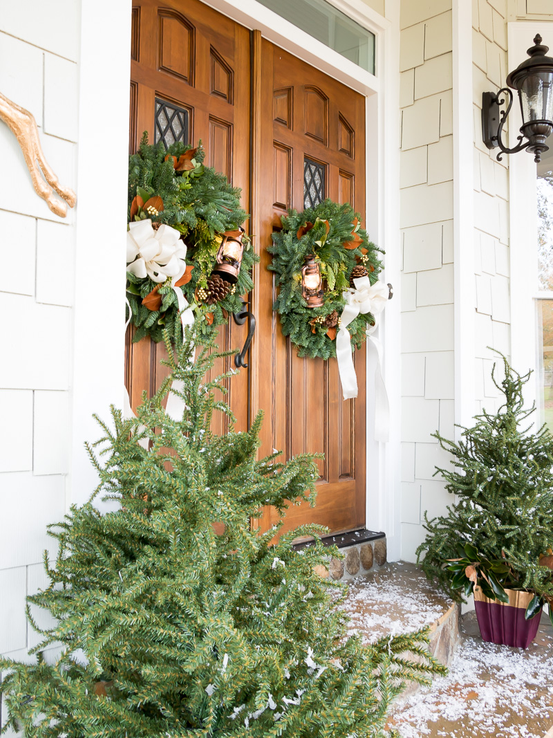 Holiday Front Doors at Duke Manor Farm 