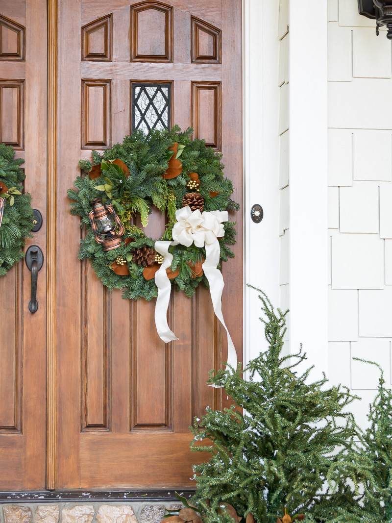 Holiday Front Doors at Duke Manor Farm 