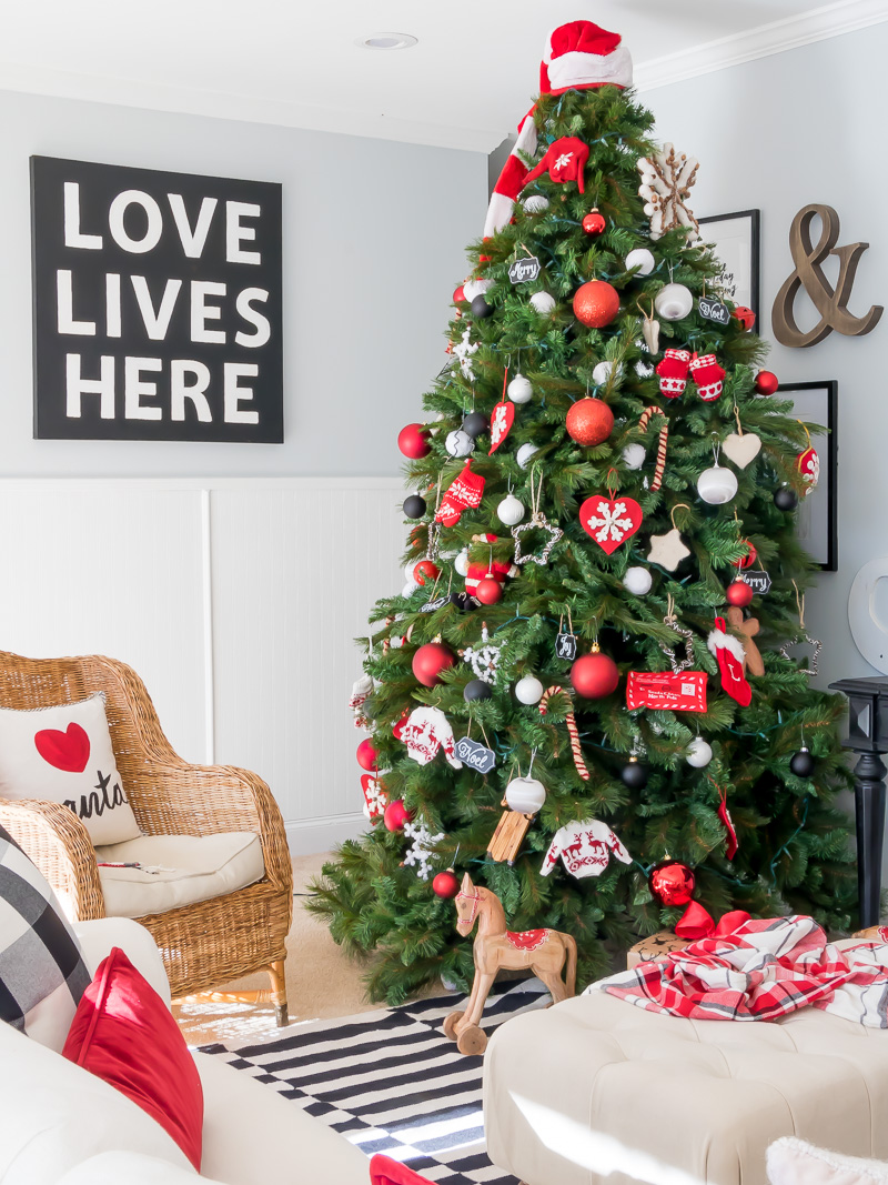 Deck the halls in your home using red and black