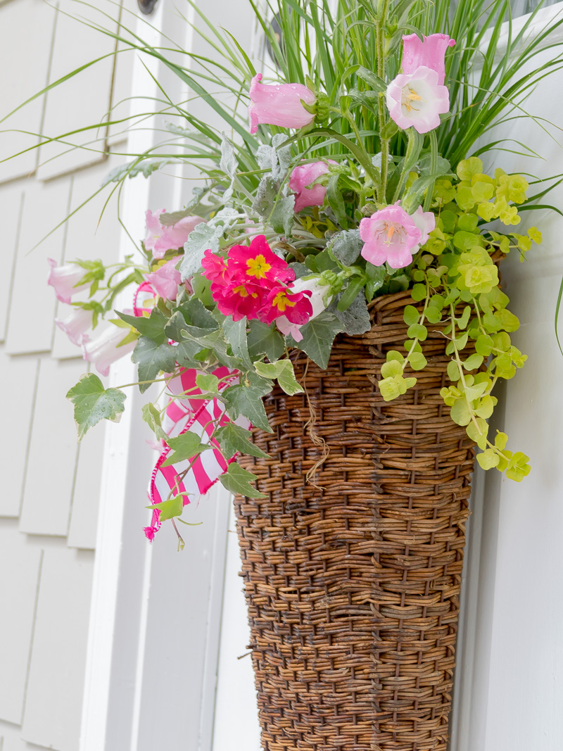 Hanging Spring basket using live plants and flowers