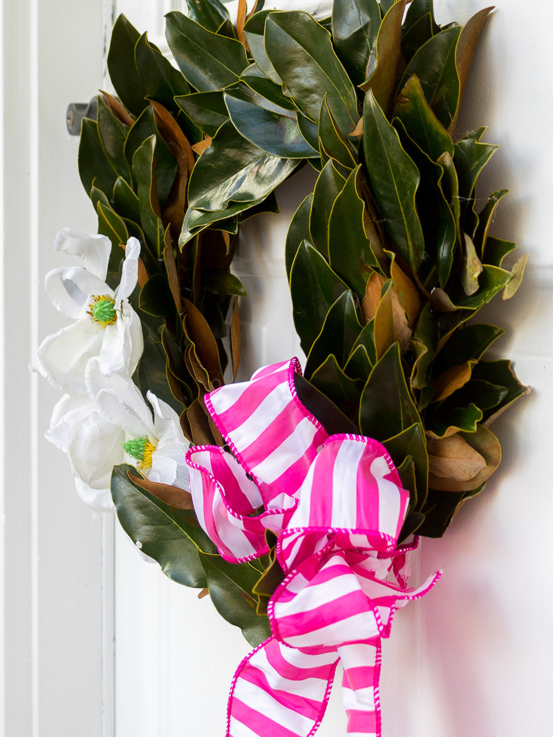 How to make a fresh magnolia wreath for Valentines Day