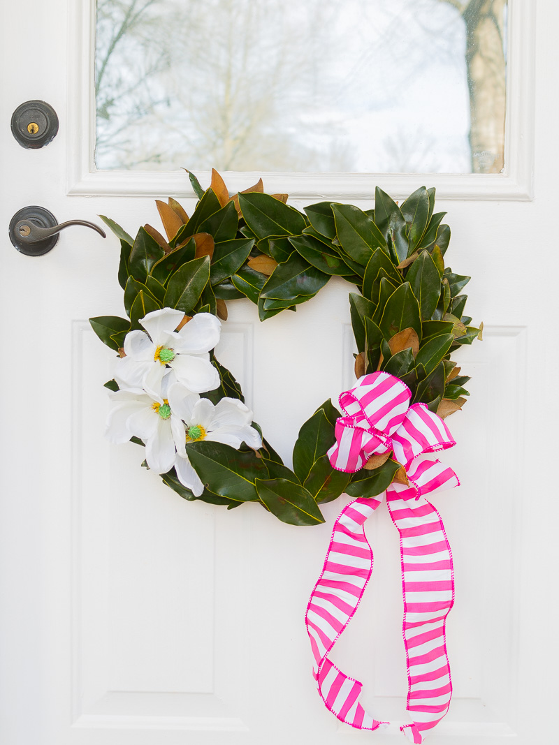 How to make a fresh magnolia wreath for Valentines Day