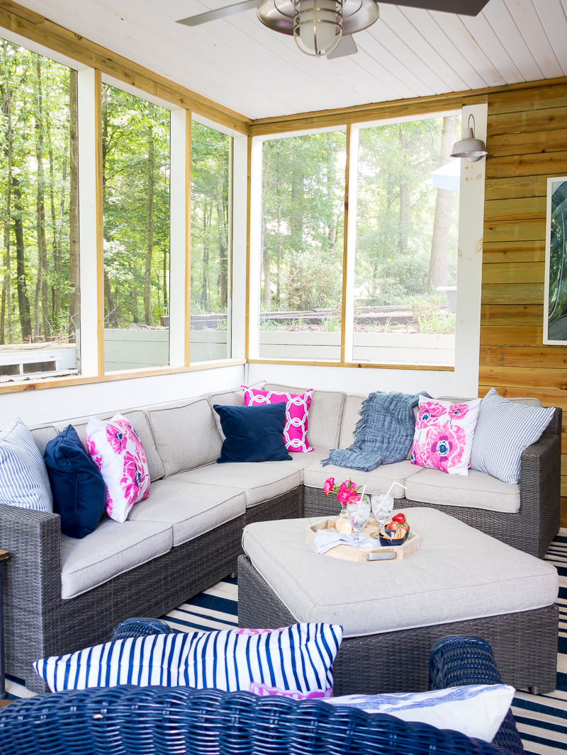 Using Pink Accents on the Summer Porch