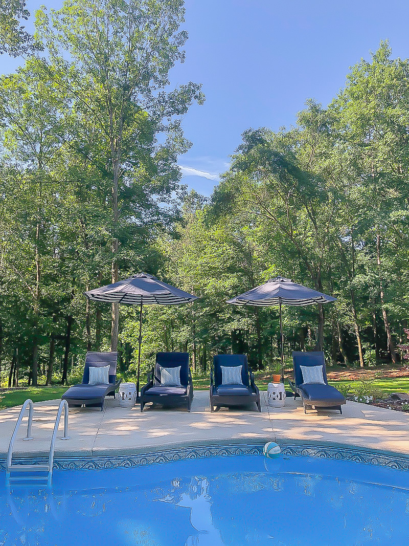Summer Living at Duke Manor Farm