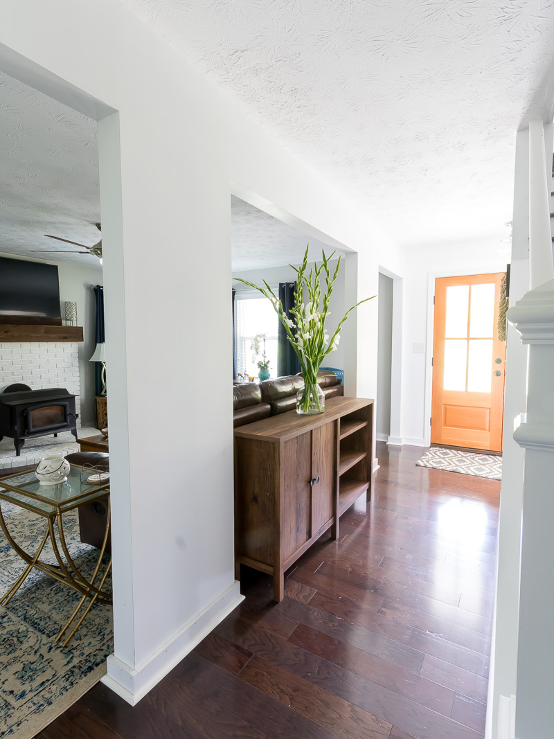 Beautiful Farmhouse Entryway Reveal