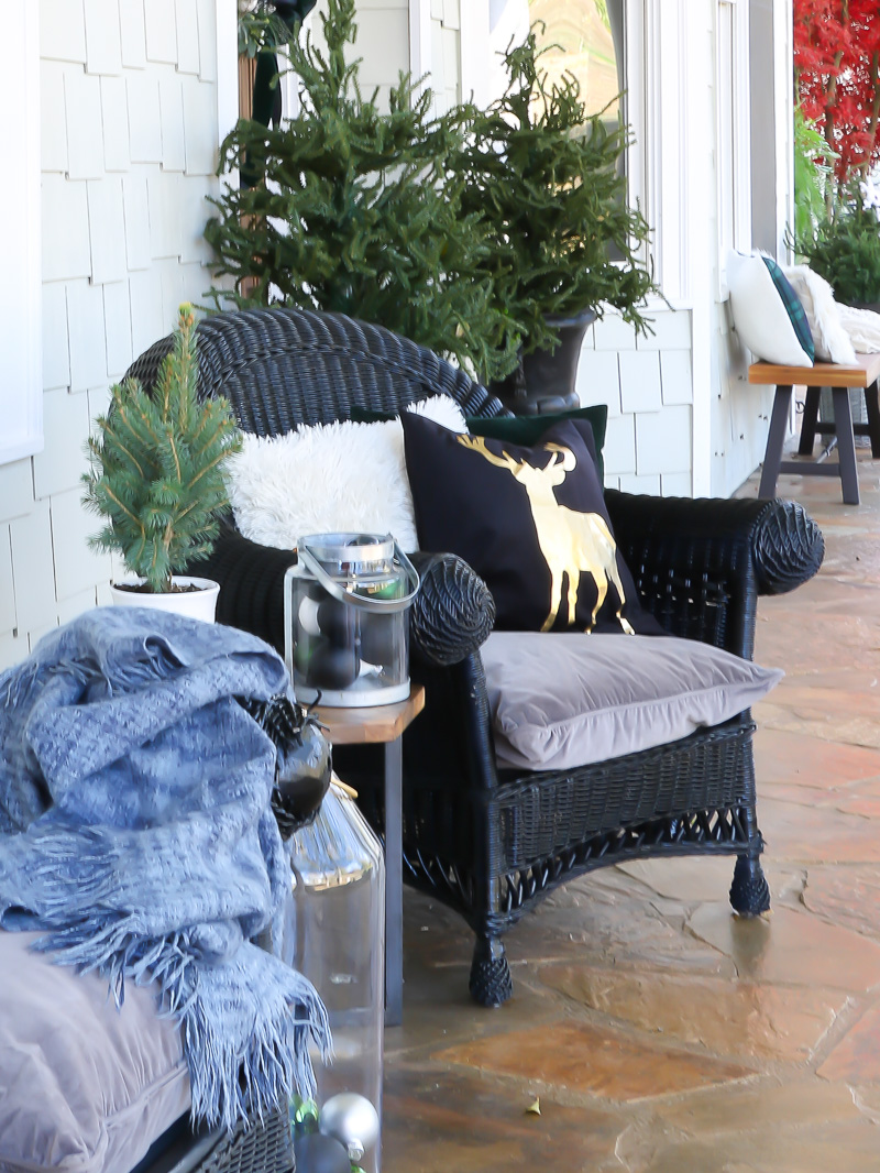 Holiday Front Porch using blue and green