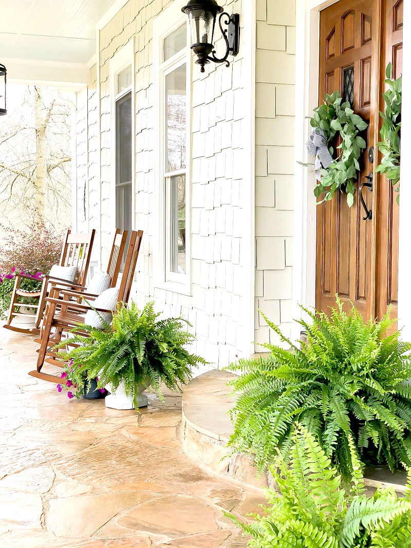 Spring Porch...before the pollen