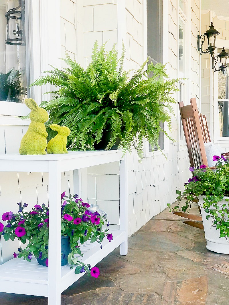 Spring Porch...before the pollen