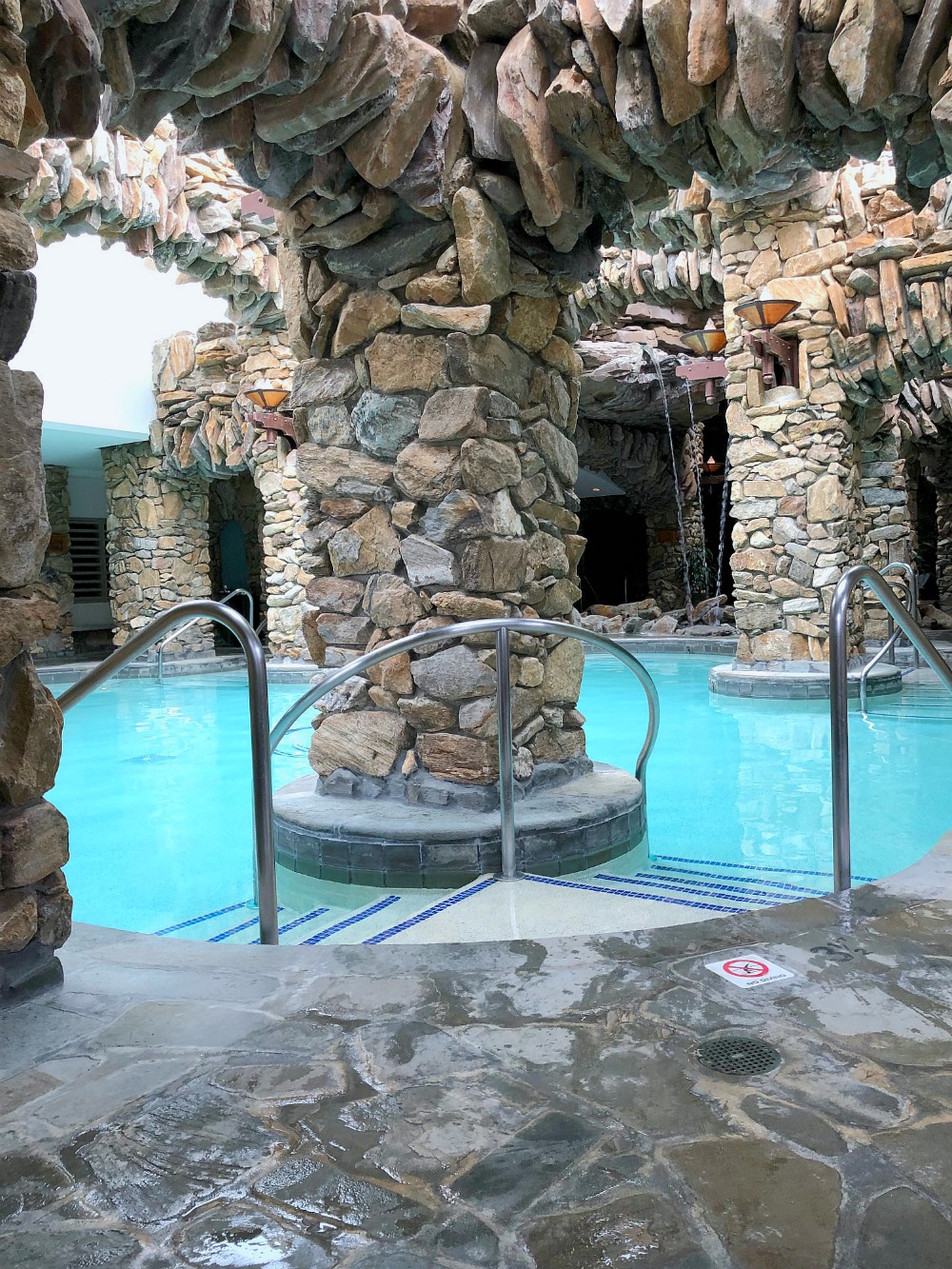 the water pools at the grove park inn