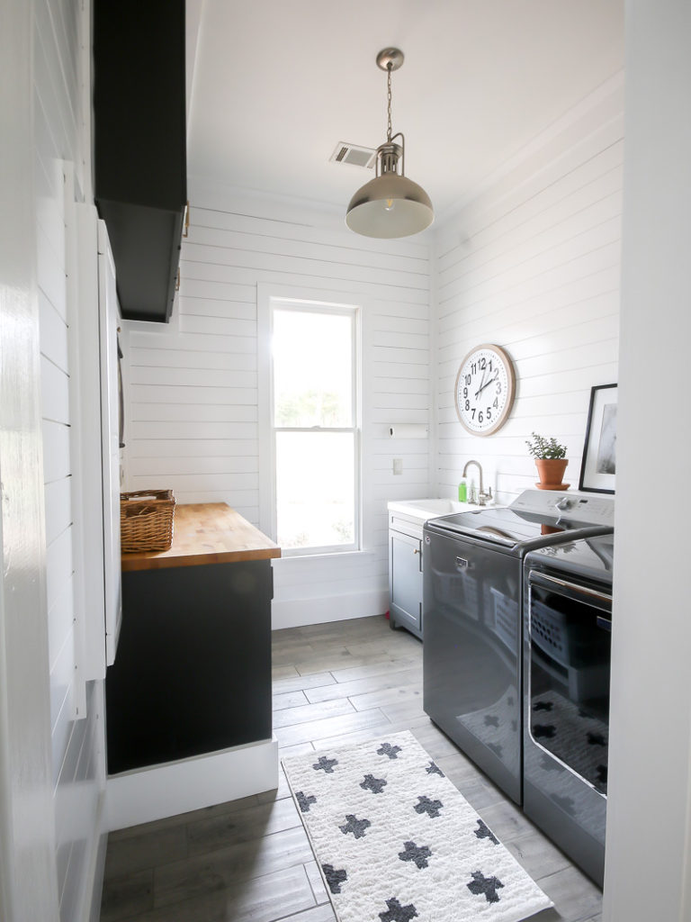 Revamp your Laundry Room with these 5 changes