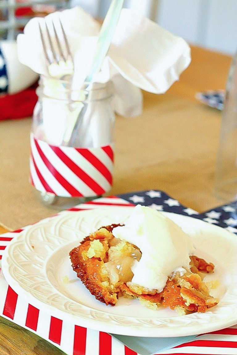 Easy Summer Apple Cobbler