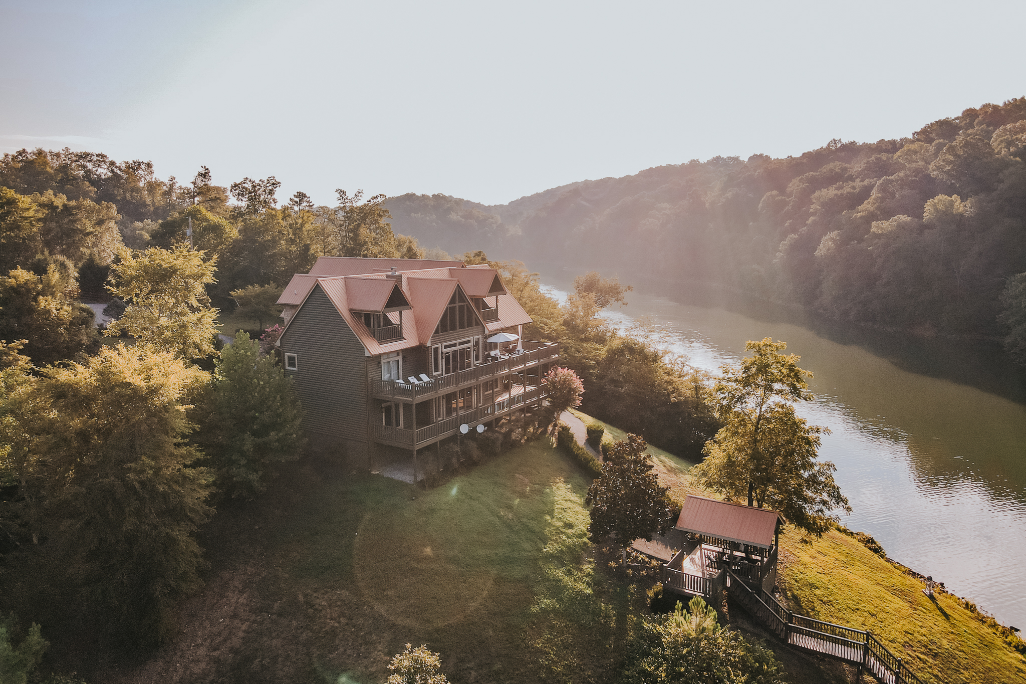 Gorgeous Tennessee Lake House with a view