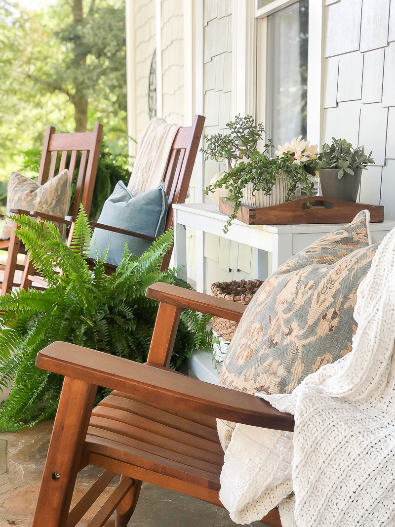 Fall Decorating Tips for your outdoor spaces