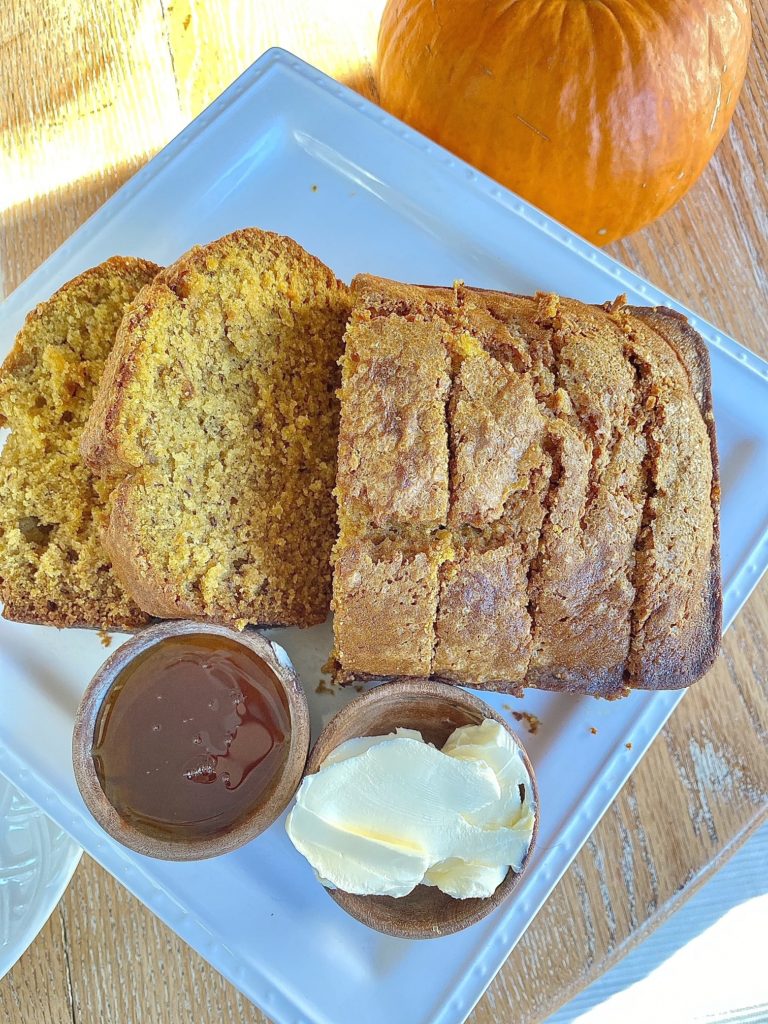 Easy Pumpkin Banana Bread Recipe