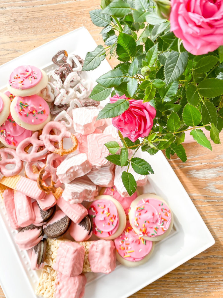 How to make a Valentine Charcuterie Board