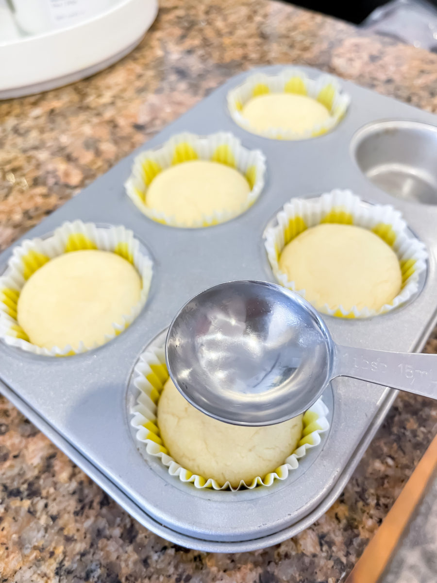 Easy Holiday Sugar Cookie Cups tutorial