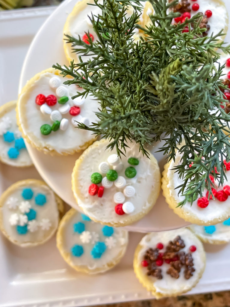 Easy Holiday Sugar Cookie Cups