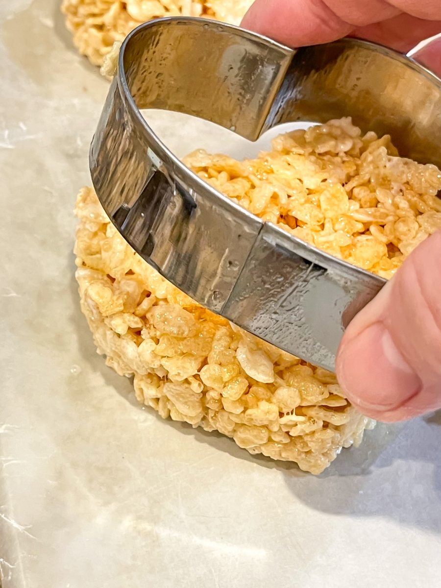 rice krispie in a heart shape