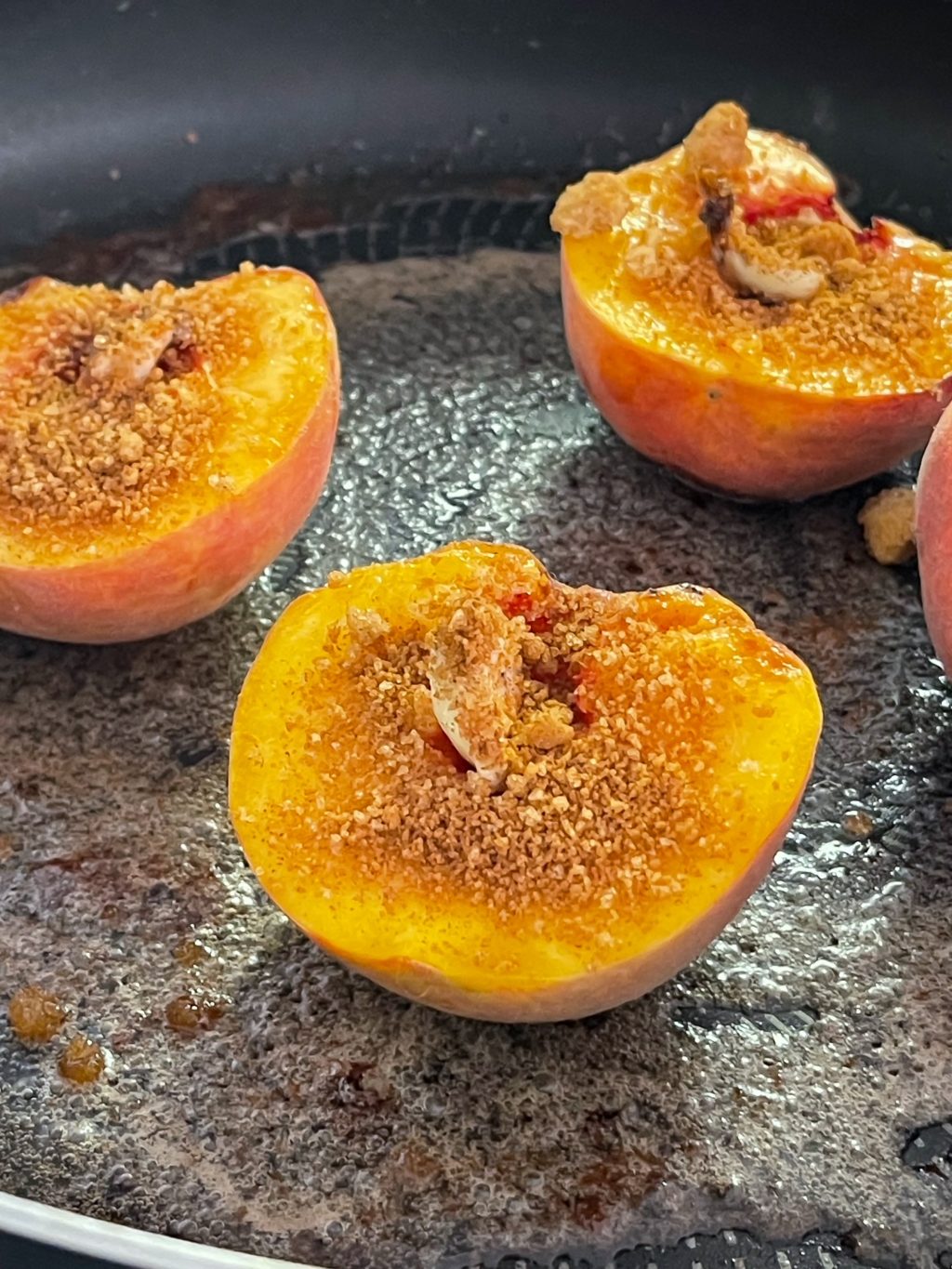 fried peaches with brown sugar and cinnamon