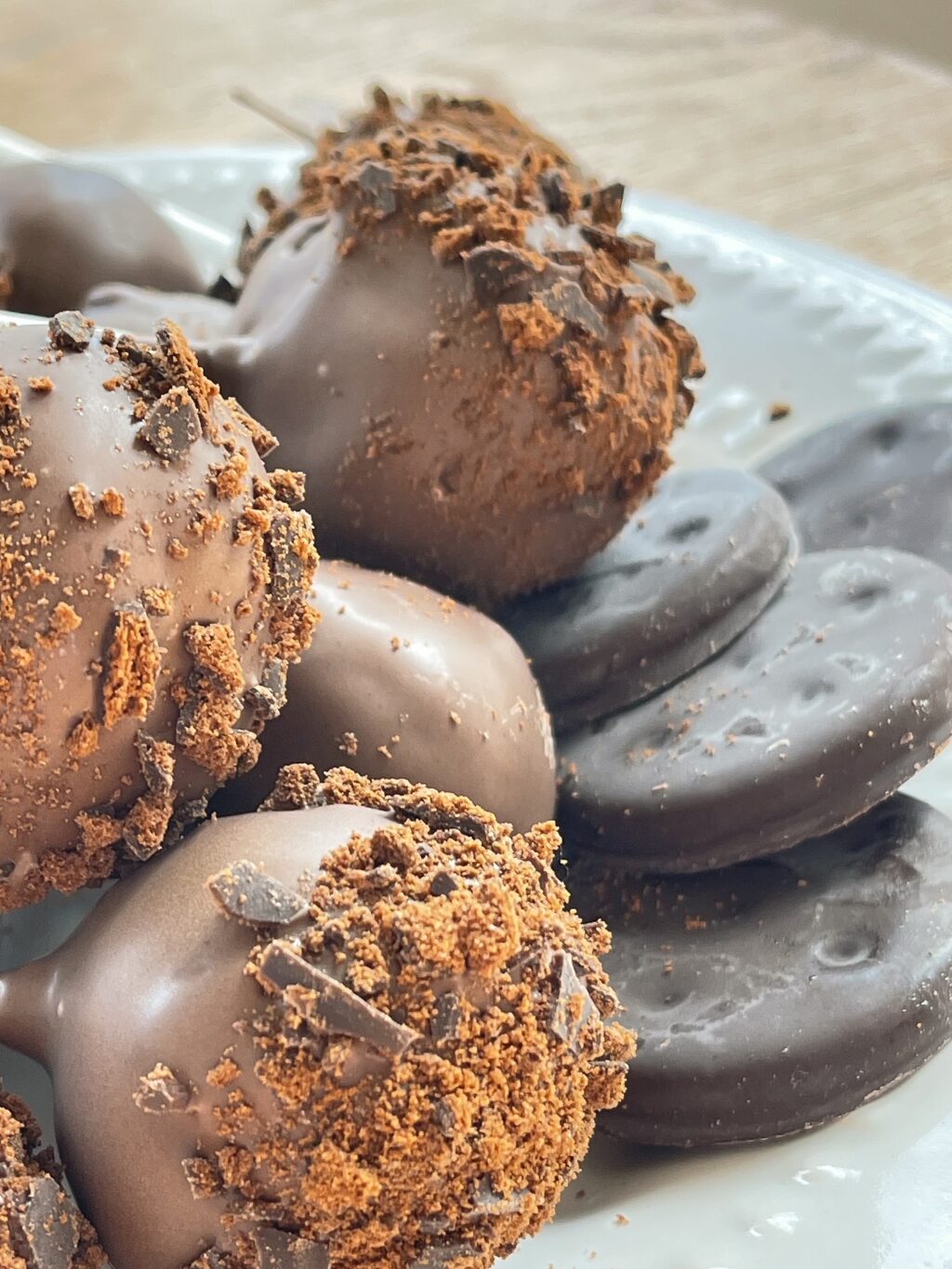 Thin mint cookie pops on a white plate